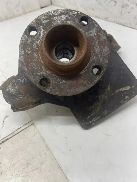 Moyeu de roue avant BA0258A côté droit Audi Coupe image 3