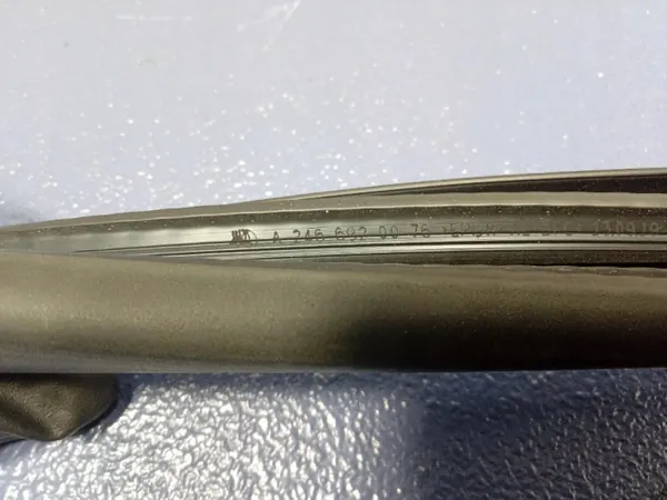 Mercedes B-Klasse W246 deurrubber voor rechts OEM Ambit-985590- image 3