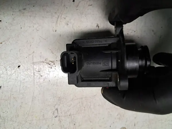 Válvula turbo OEM 70111506 para 1.6 THP image 5