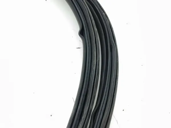 Junta do capô Tesla Model S 2015 OEM AMD221051 image 5