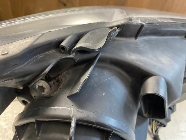 VW GOLF VI 6 PLUS 10- FAROL ESQUERDO OEM 5M1941005G image 8