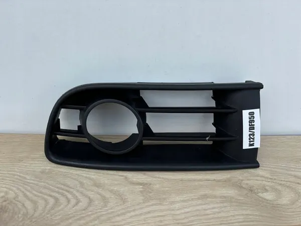 Griglia paraurti anteriore VW Polo 6Q OEM 6Q0853665A image 2