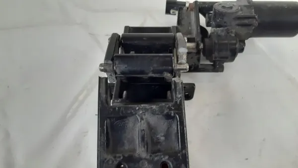 OEM 1101679038 Vänster tröskelmotor - Range Rover Velar image 3