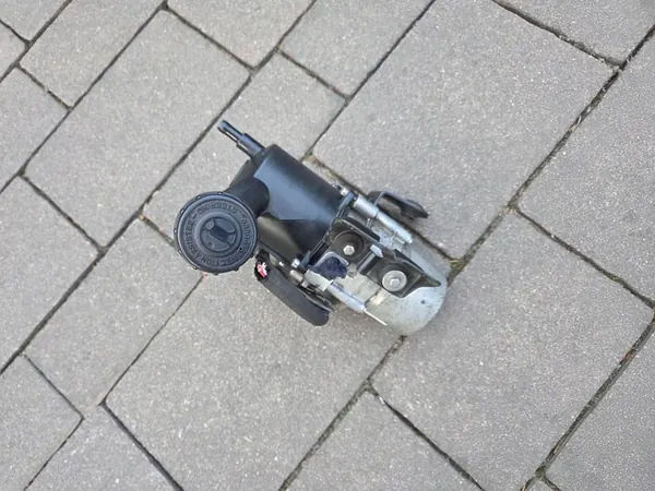 Servostyrningspump CITROEN C4 II B7 DS4 HPI image 3