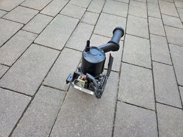 Servostyrningspump CITROEN C4 II B7 DS4 HPI image 4