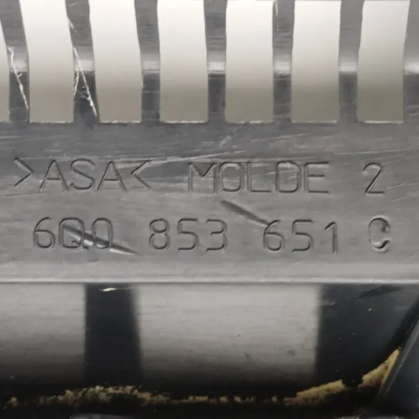 VW Polo 9N Chrome Grill 2001-2004 6Q0853651C image 5