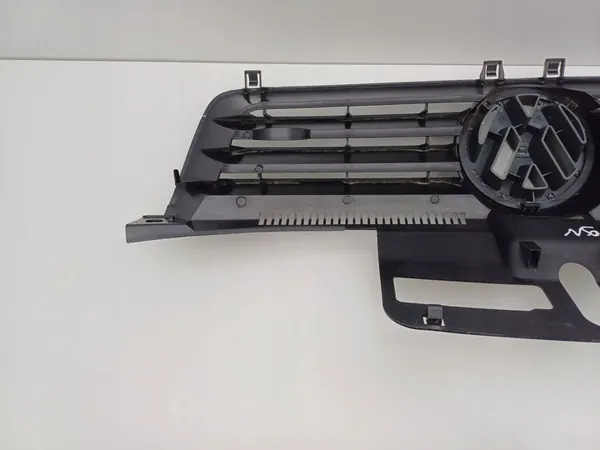 VW Polo 9N Chrome Grill 2001-2004 6Q0853651C image 7