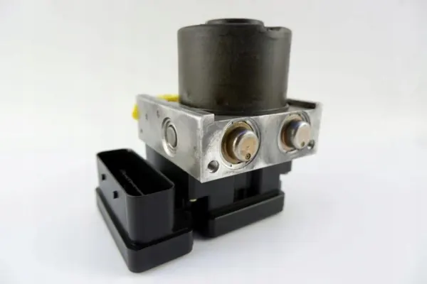 Pompe ABS OEM 3M51-2M110-AD pour Mazda 3 1.6D image 5