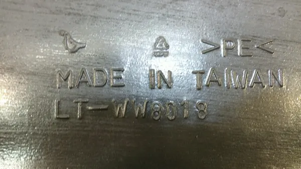 VW T5 T6 Tampa Inferior do Motor 7E0805685A Usada Original image 3