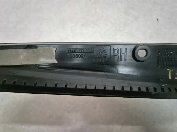 Capteur Joint Porte Tesla OEM 1041595-00-E Arrière Droit image 6