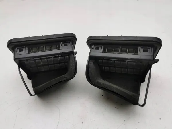 Grille de ventilation Audi A7 S7 4G 2012 OEM 4G8819301 image 2