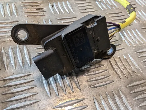 Cubo Farol Mercedes Sprinter 907/910 - Denso image 3