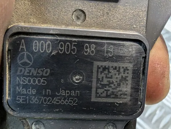 Cubo Farol Mercedes Sprinter 907/910 - Denso image 4
