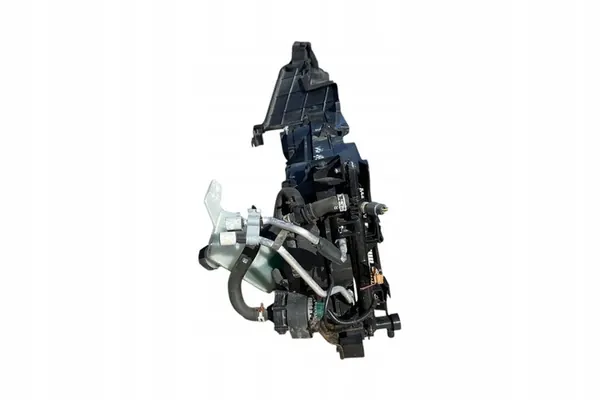 Radiador de agua NISSAN 2017 OEM 214813NL1B image 9