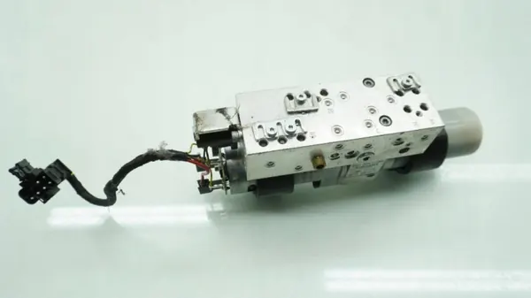 Pompe de toit OEM A1728000030 pour Mercedes SLK R172 image 3