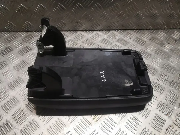 Accoudoir console Mercedes-Benz CLA OEM 2466801419 image 4