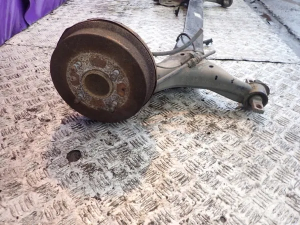 OEM Zawada-310800- achterasbalk voor Mitsubishi Colt image 3