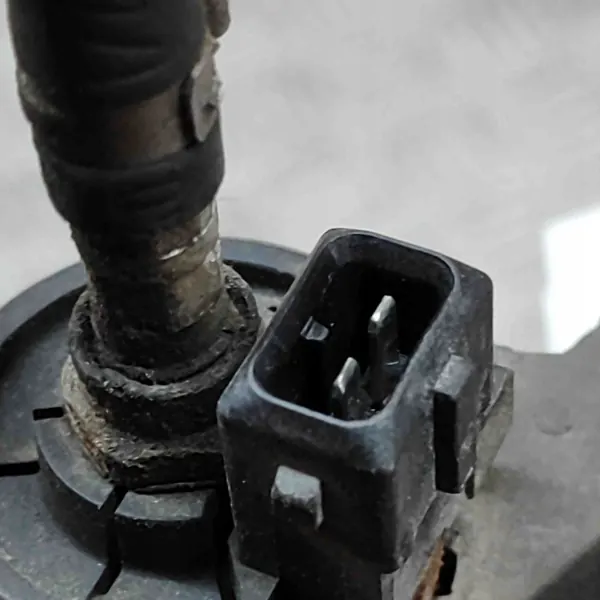 Bomba de combustível OEM 22454903 para Fiat Talento image 5