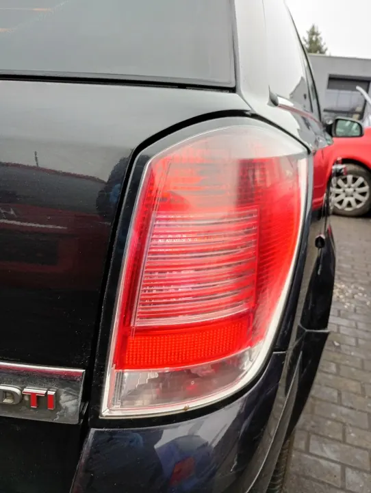 Opel Astra H 04-10 Höger bakljus OEM MM-0203-19 image 4