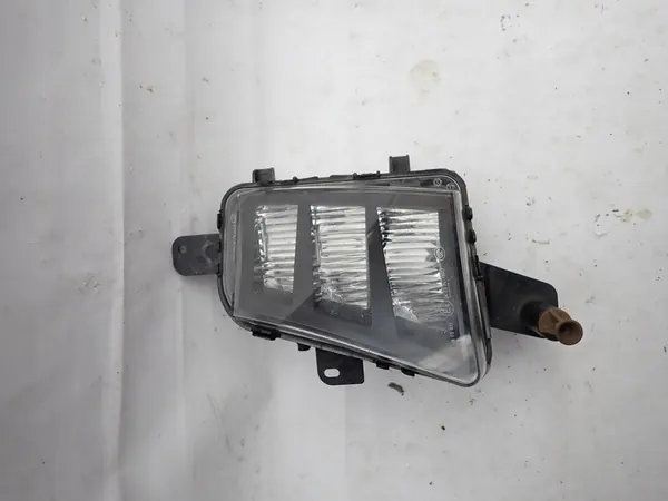 VW GOLF VII 7 GTI LIFT 16-20 HALÓGENA LED ESQUERDA image 4