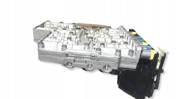 Placa de mecatrónica caja auto OEM 1068128356 image 7
