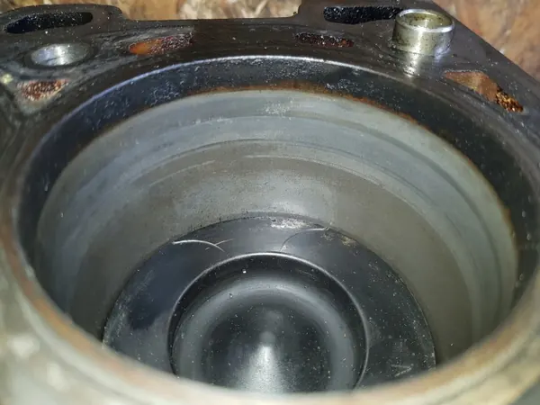 Bloc moteur inférieur OEM mercedes413 image 5