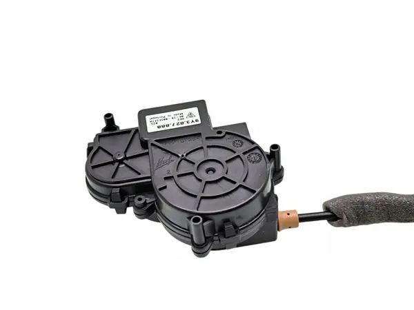 Porsche Cayenne bakluckelåsaktuator OEM 9Y3827888 image 4