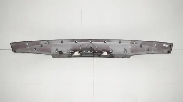 Takaluukunkaholkki SsangYong Rodius OEM 360188618 image 4