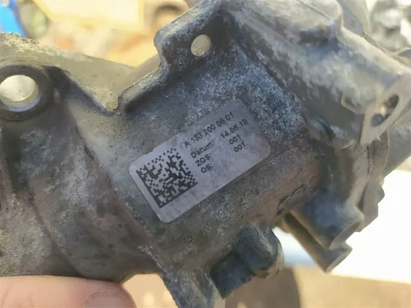 Vattenpump Mercedes W117 45 AMG 2.0 T A1332000601 image 4