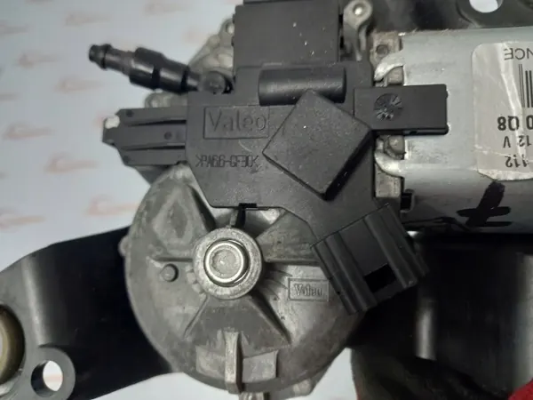 Mercedes W245 bakrutorhållarmotor OEM A1698201440 image 5