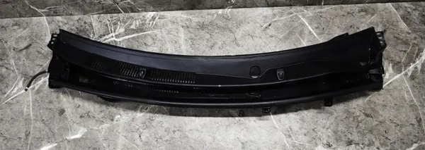 Panel superior de plástico OEM 55781-K0020 Toyota Yaris image 2