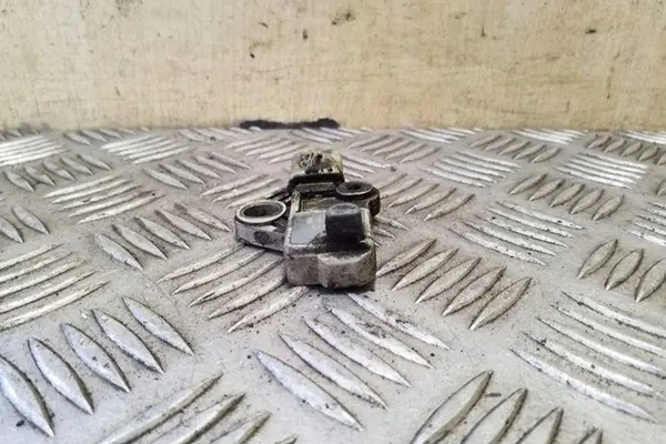 Vevaxelpositionssensor CITROËN C4 GRAND PICASSO II 9664732180 image 3