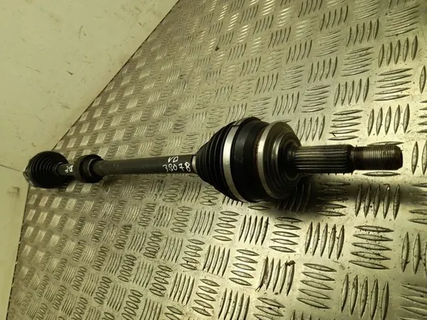 Framre axel höger Lexus LBX 2025 image 2