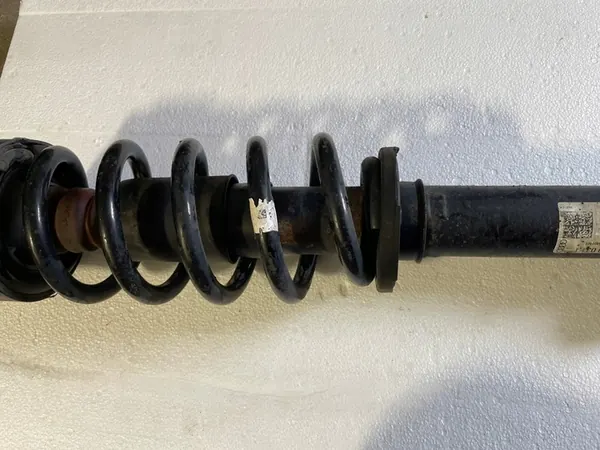 Amortizzatore anteriore sinistro Q7 4M II 4M0413031T image 4