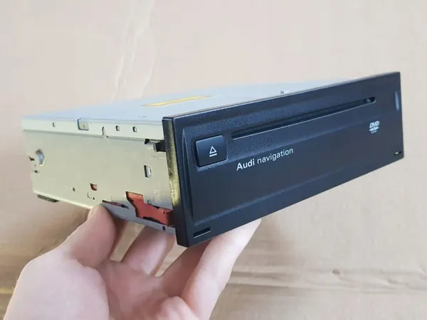 Lecteur DVD Navigation OEM 4E0919887M - Utilisé & Testé image 7