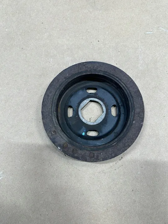Polia do virabrequim Mercedes Vito W447 1.6 Diesel OEM 123034219R image 6