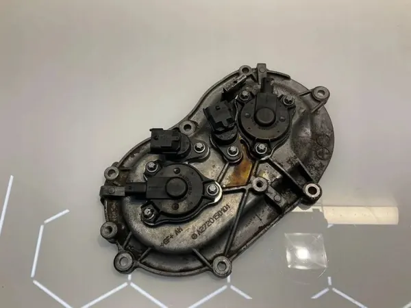 Couvercle de chaîne de distribution OEM A2720150101 Mercedes image 3