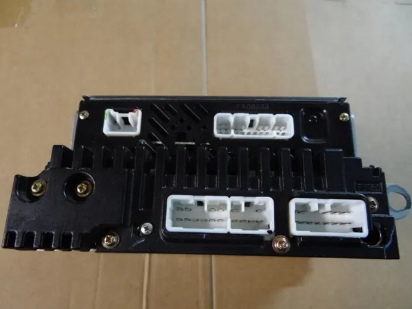 Radio CD RDS OEM 86120-42130 para Toyota RAV4 II image 3