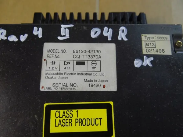 Radio CD RDS OEM 86120-42130 para Toyota RAV4 II image 4