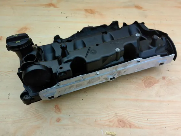 Venttiilikansi OEM 05L103469D/E VW 2.0 TDI DTN/DTNA image 4