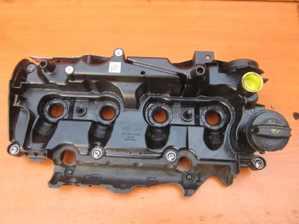 Venttiilikansi OEM 05L103469D/E VW 2.0 TDI DTN/DTNA image 7
