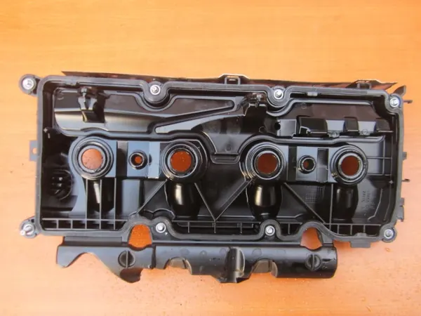 Venttiilikansi OEM 05L103469D/E VW 2.0 TDI DTN/DTNA image 8