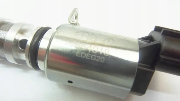 Válvula de control árbol de levas ERA 554018A - Usado image 3