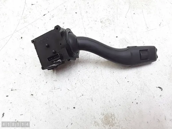 Brytare Audi A4 2003 8e0953503c image 4