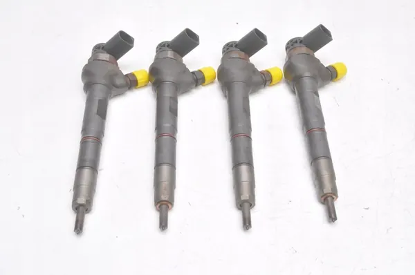 Iniettore SEAT LEON III 2.0 TDI 0445110475 image 2