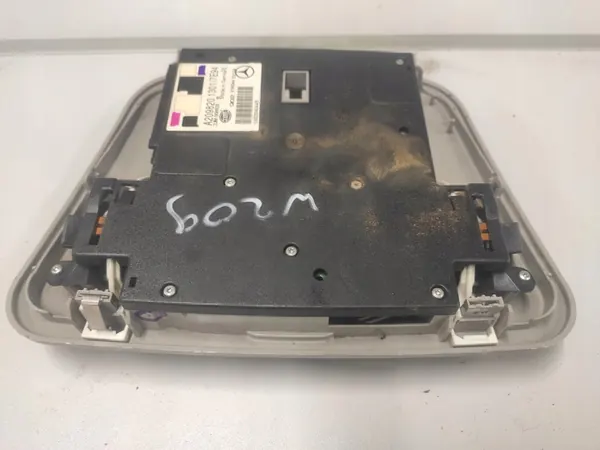 Cabinelamp Mercedes-Benz OE a2098201301 image 6