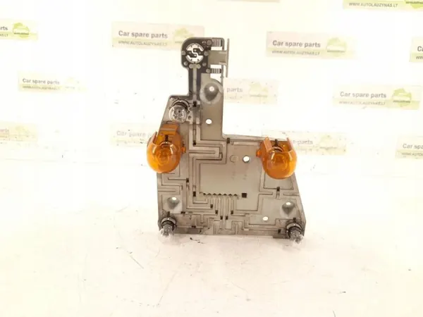 Support d'ampoule arrière gauche OEM A2118200377 Mercedes image 2