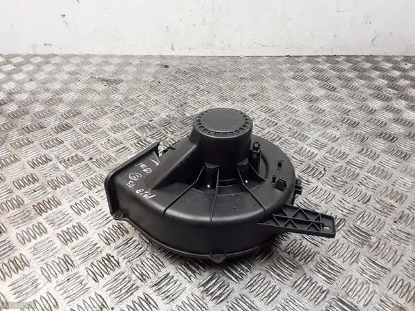 VW Heizungsgebläsemotor Lüfter OEM 6Q1820015C image 5