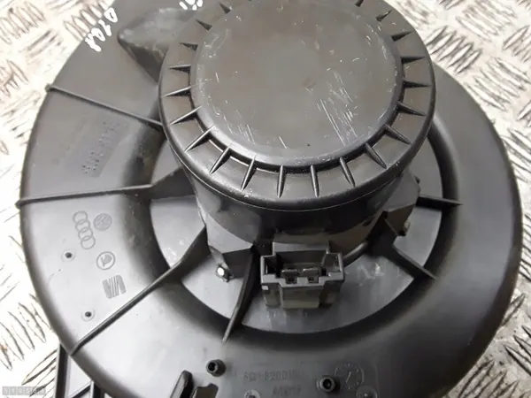 VW Heizungsgebläsemotor Lüfter OEM 6Q1820015C image 6