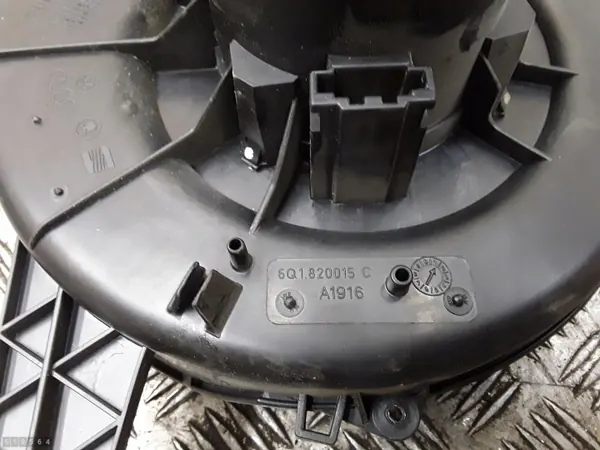 VW Heizungsgebläsemotor Lüfter OEM 6Q1820015C image 7